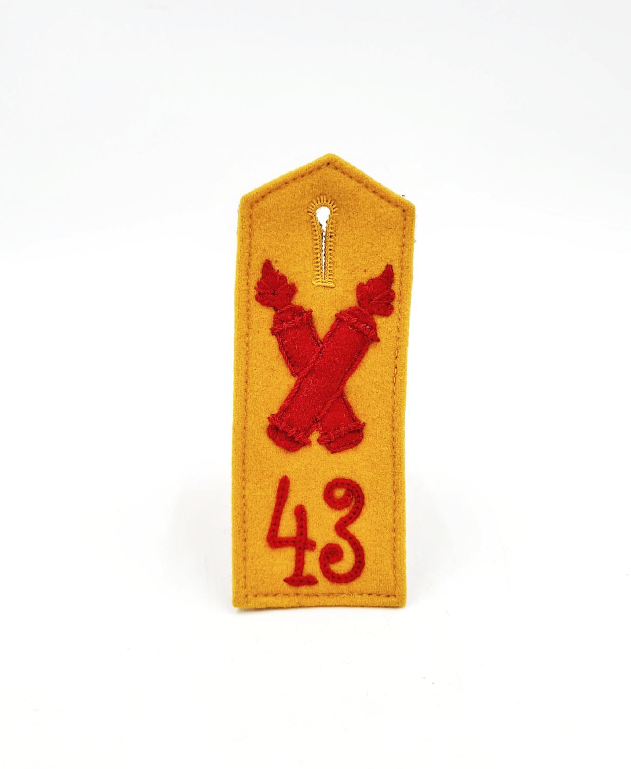 militaria : Patte d'épaule M.15 Fußartillerie Regiment Nr.43