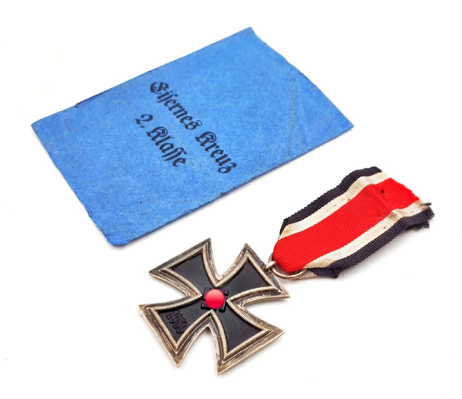 militaria : Croix de fer seconde classe 1939 + sachet