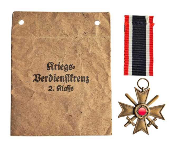 militaria : Médaille Kvk 2 + sachet