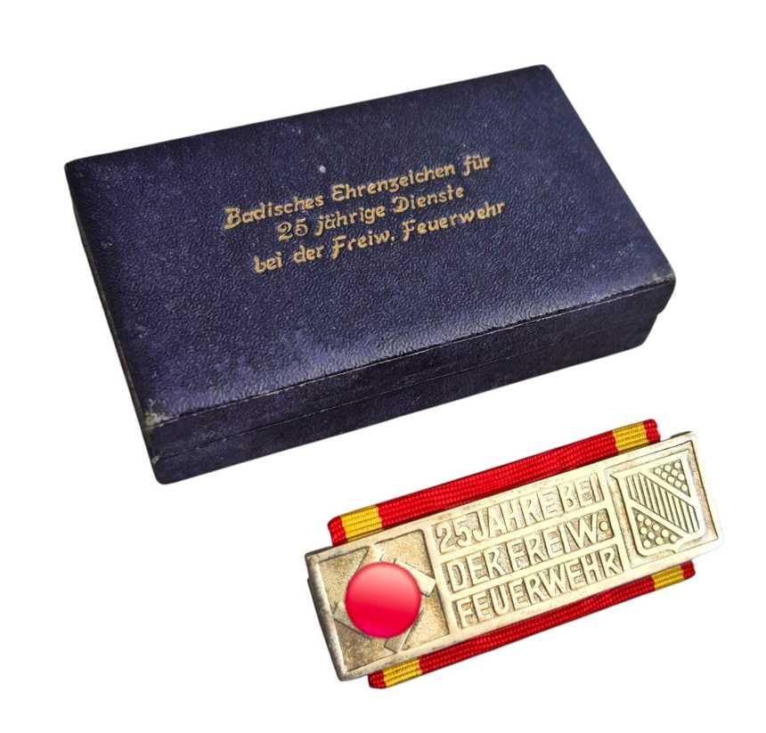 militaria : Médaille badoise 25 ans de service pompiers volontaires