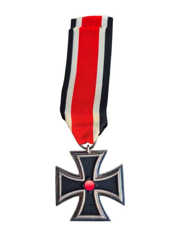militaria : Croix de fer seconde classe 1939 poinçon 