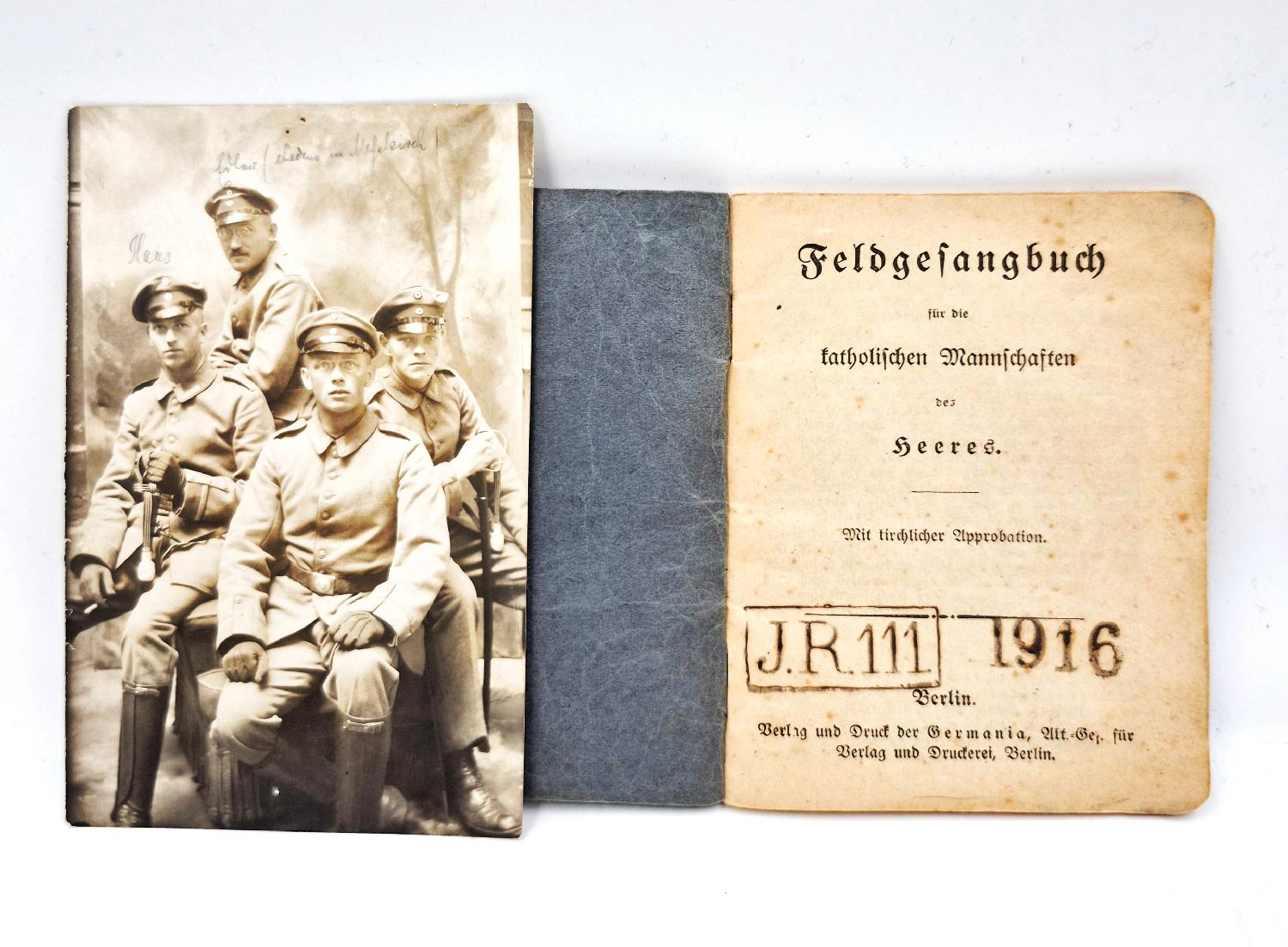 militaria : Livret de prière + photo Baden IR.111