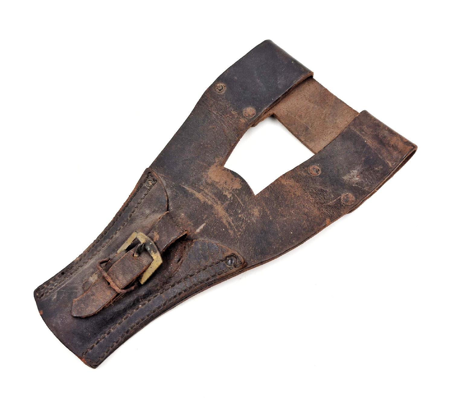 militaria : Porte baïonnette ersatz riveté, Gras / Chassepot
