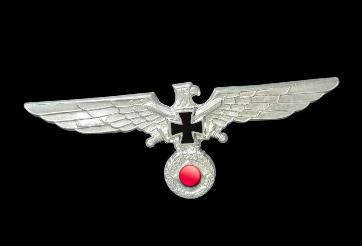 militaria : Aigle de poitrine Nationalsozialistischer Reichskriegerbund (NSRKB)