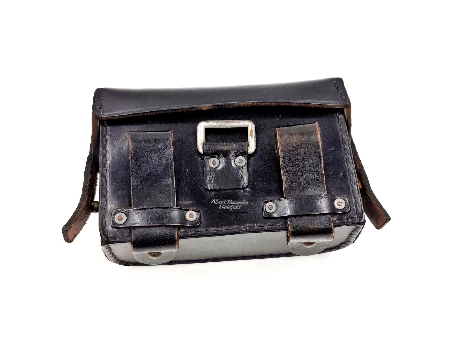 militaria : Cartouchiére infirmier DRK Altenheim allemand WW2