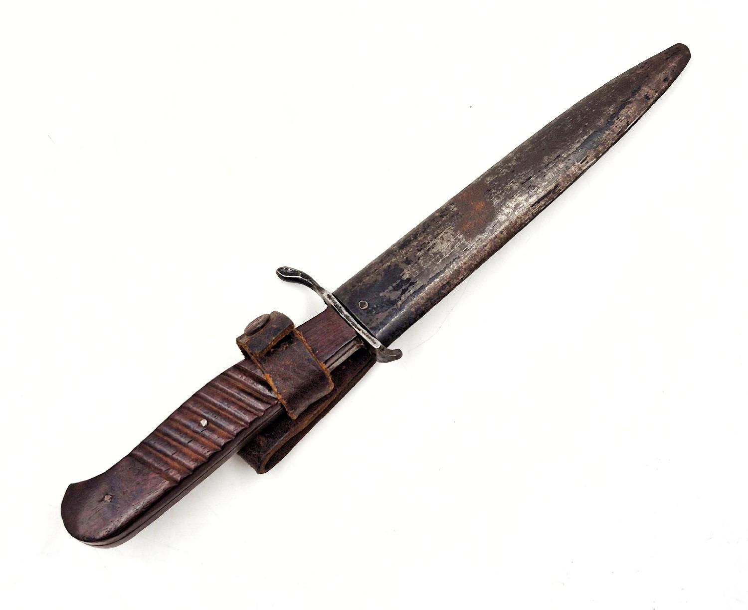 militaria : Couteau de combats réglementaire allemand WW1