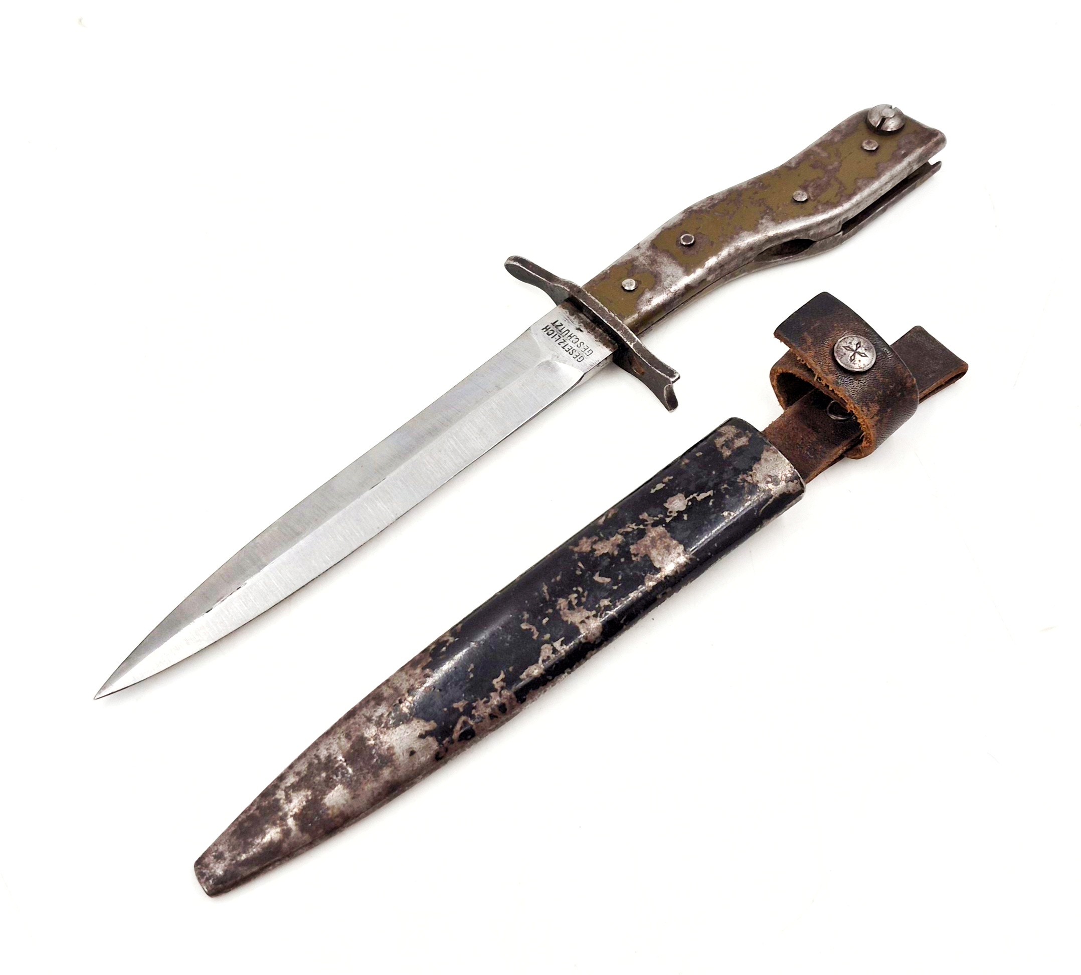 militaria : Couteau - baïonnette Demag feldgrau complet