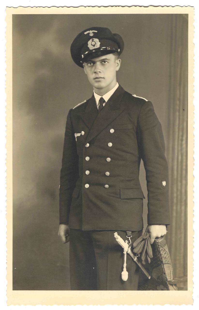 militaria : Portrait Kriegsmarine / dague