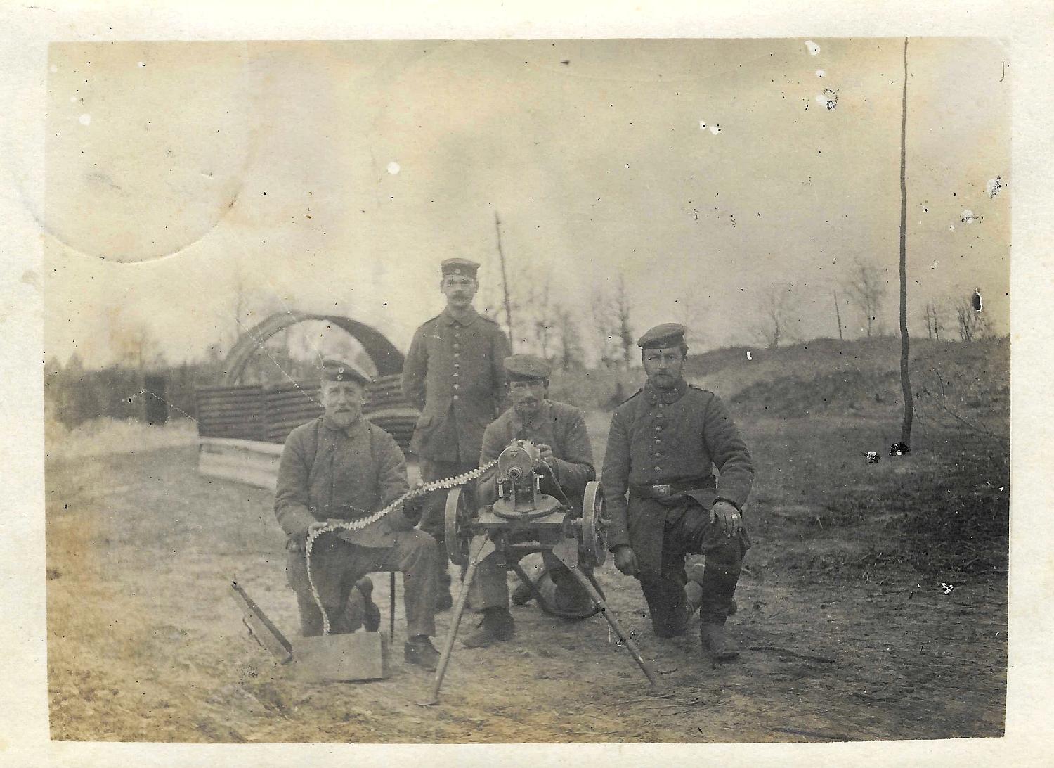militaria : Photo allemande WWI mitrailleuse russe de prise