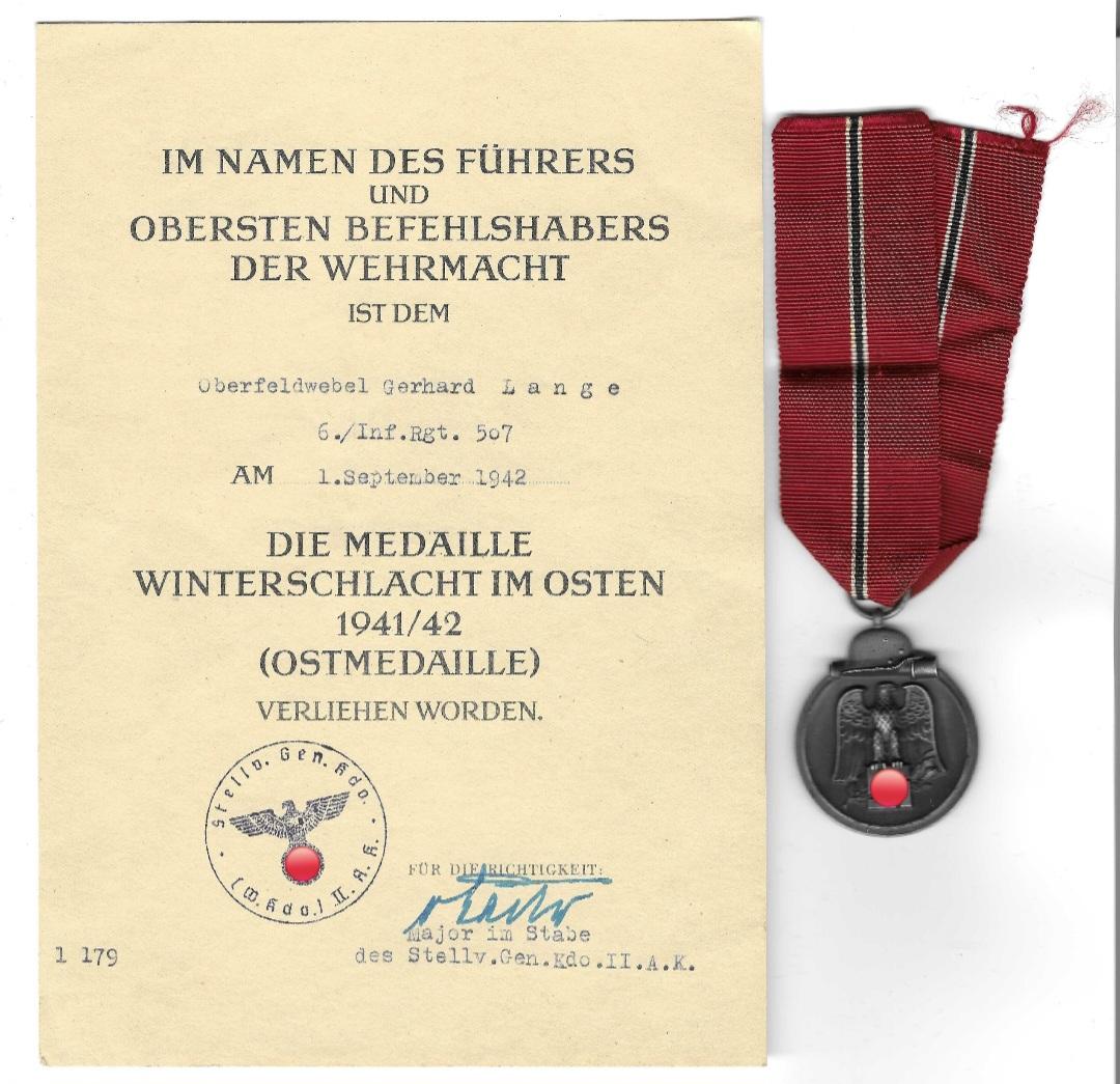 militaria : IR. 507 Diplôme + médaille Front de l'Est poinçonné