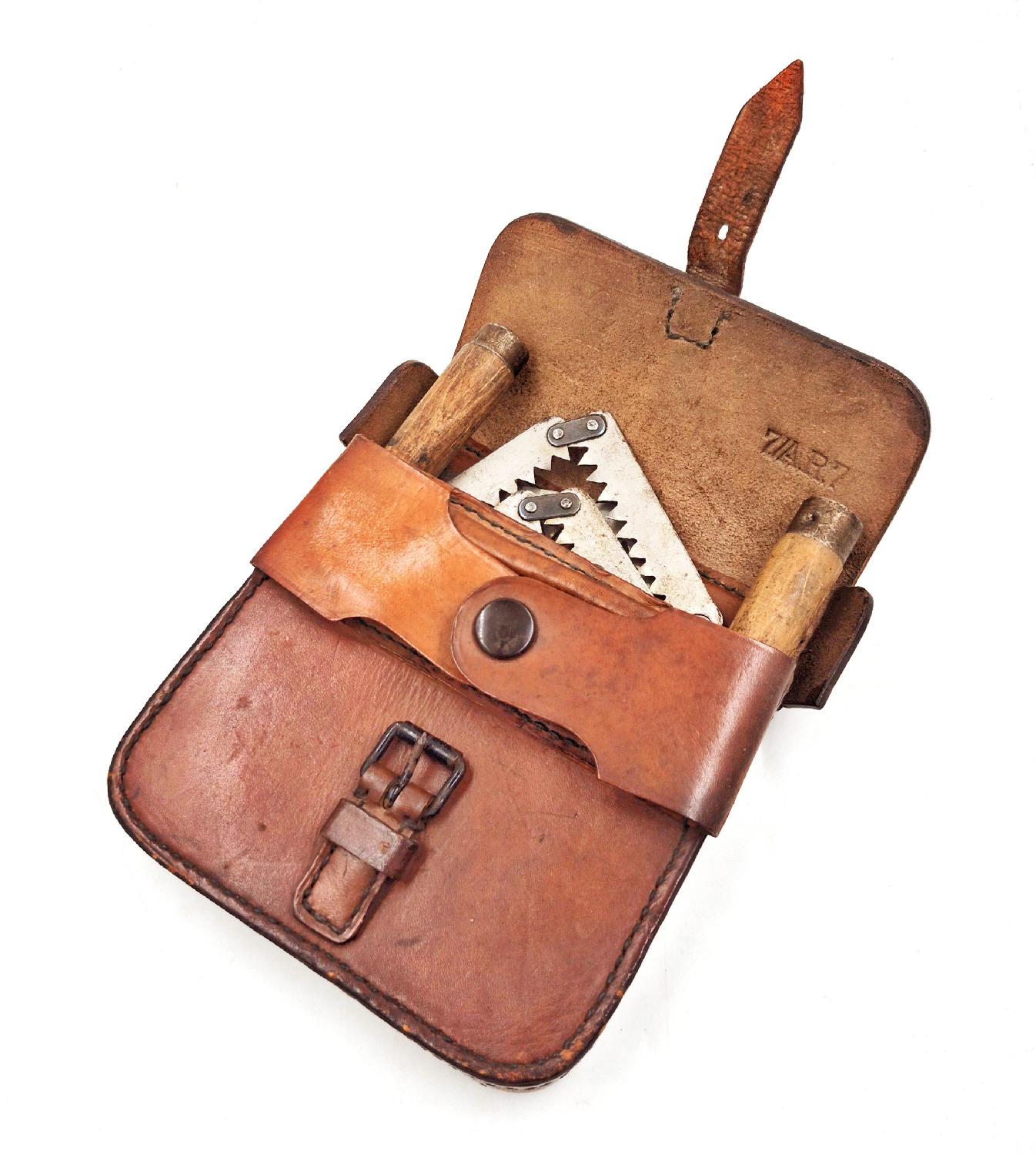 militaria : Scie articulée allemande WW2 régimenté mint