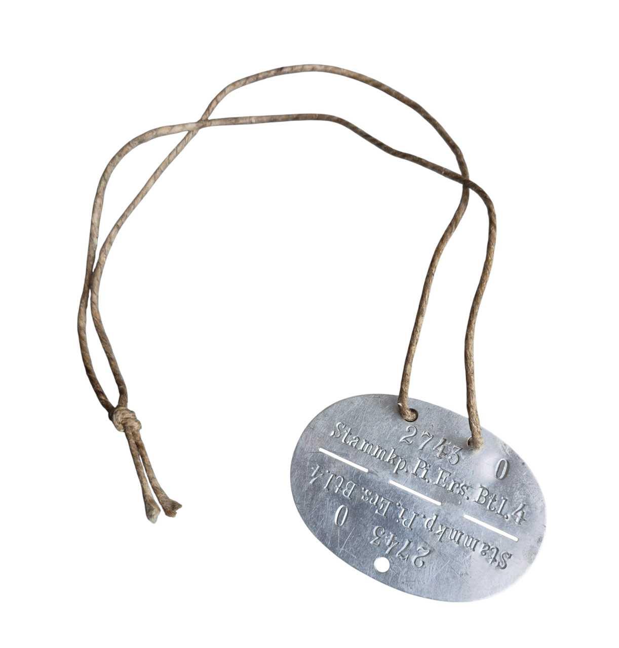 militaria : Plaque d'identité allemande WW2 précoce aluminium pionier bataillon 4