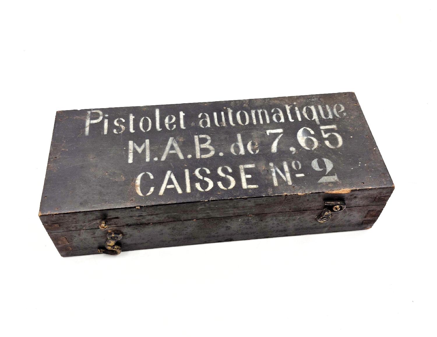 militaria : Rare caisse d'armurier WW2 1940 pistolet automatique M.A.B. 7,65