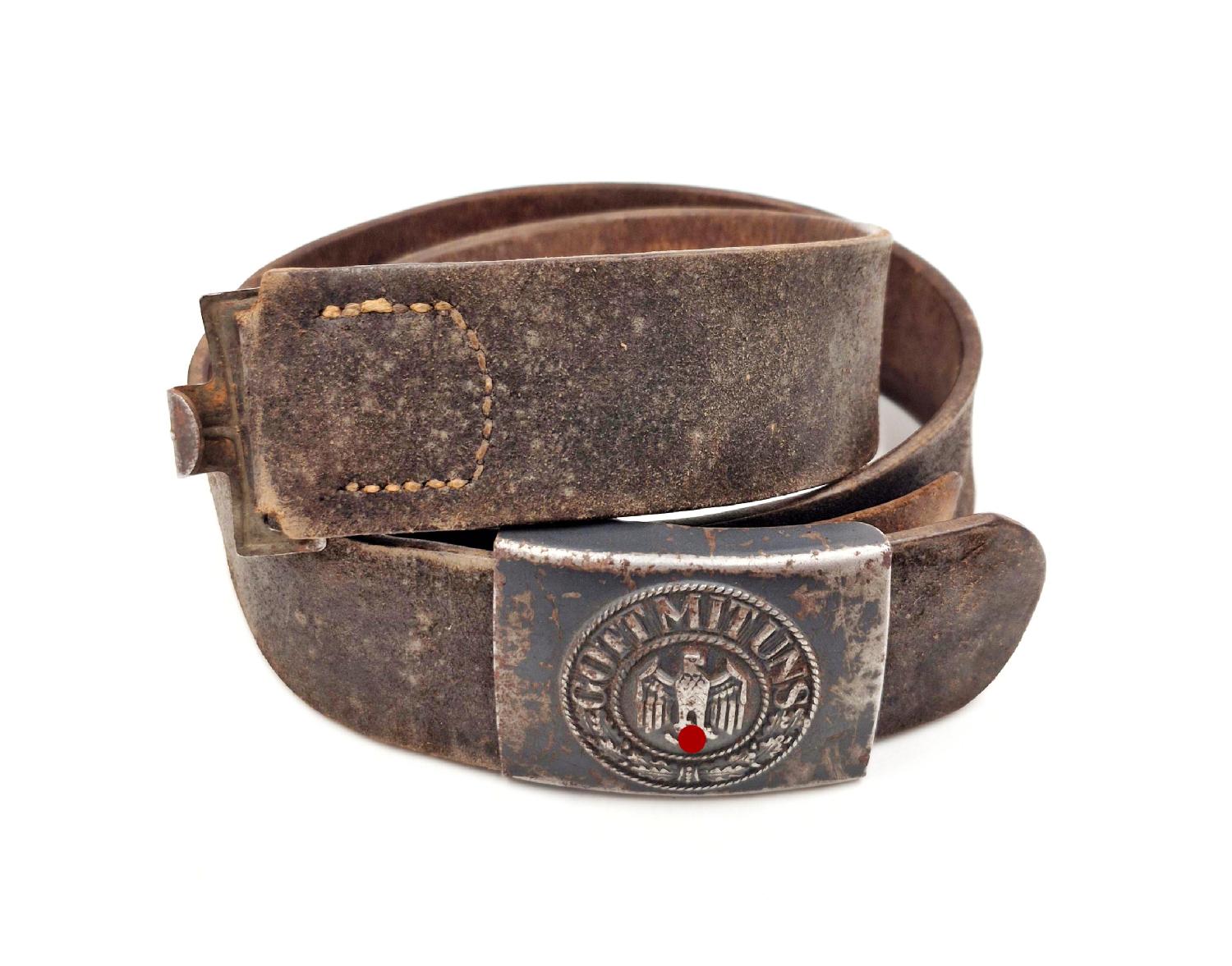 militaria : Ceinturon Wehrmacht 1944 et boucle JFS bleue